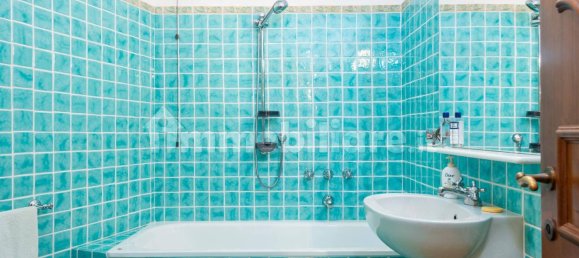 Квартира с 3 спальнями в Арцакена, Италия № 56719 6