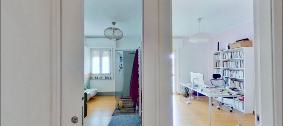 Квартира с 3 комнатами в Павия, Италия № 315018 14