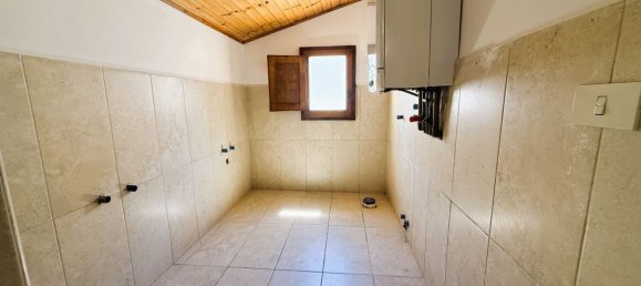 4 rooms House in Prato, Italy No. 286188 29