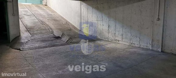 64m² Garage in Leiria, Portugal No. 169071 4