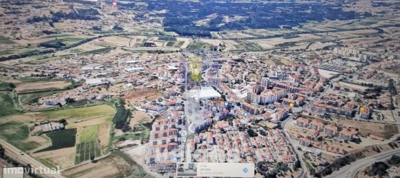 64m² Garage in Leiria, Portugal No. 169071 16