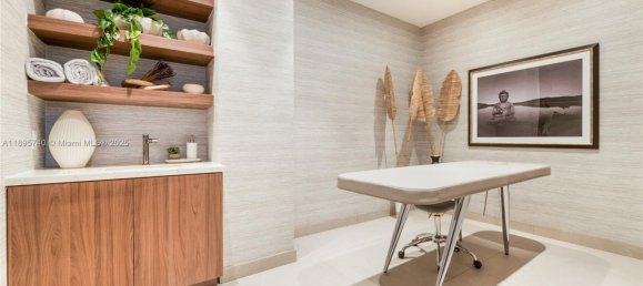 2 Schlafzimmer Wohnung in Miami, USA, Nr. 615922 2