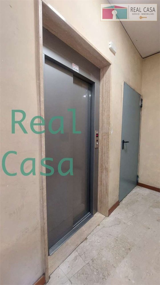 2 غرف نوم شقة في Modena, Italy رقم 351524