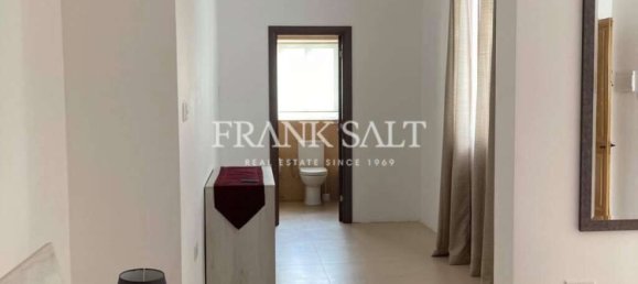 3 غرف نوم تاون هاوس في Pieta, Malta رقم 10090 12