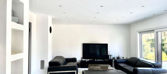 3 Schlafzimmer Haus in Ravensburg, Germany, Nr. 61305 2