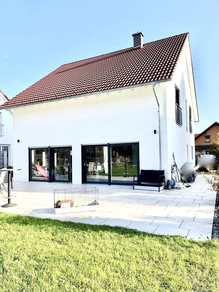 3 Schlafzimmer Haus in Ravensburg, Germany, Nr. 61305