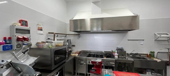 4-salle Propriété commerciale à Florence, Italy No. 273872 16