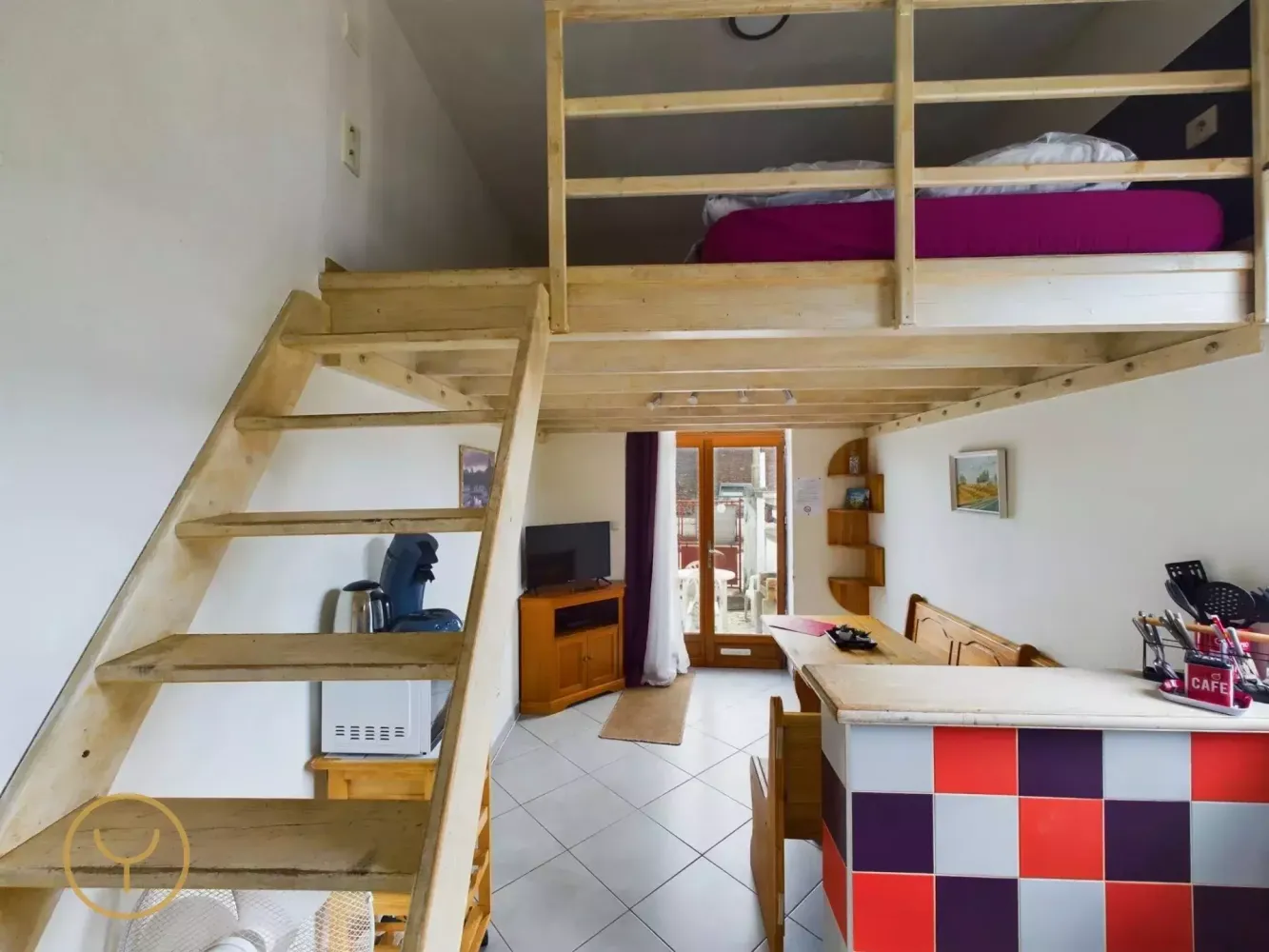 Apartamento de 2 habitaciónes en Troyes, France No. 62993