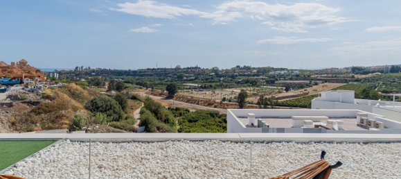 3 bedrooms Townhouse in Estepona, Spain No. 81681 9