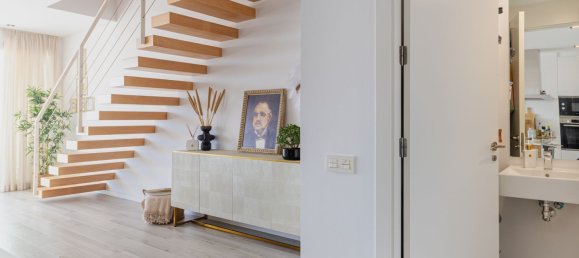 3 bedrooms Townhouse in Estepona, Spain No. 81681 14