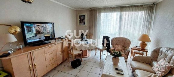 2 غرف نوم شقة في Rosny-sous-Bois, France رقم 175768 2