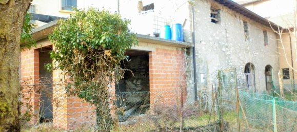 6 rooms House in Cerano d'Intelvi, Italy No. 128231 25