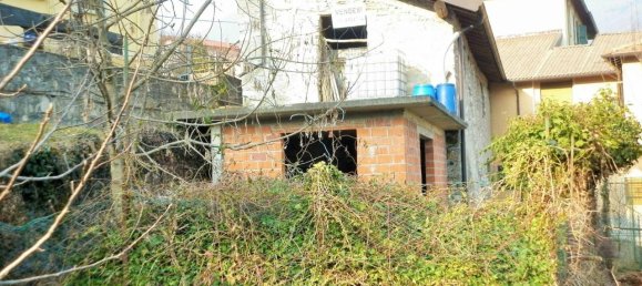 6 rooms House in Cerano d'Intelvi, Italy No. 128231 23