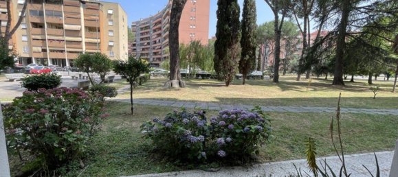 5 bedrooms Apartment in Rome, Italy No. 335176 2