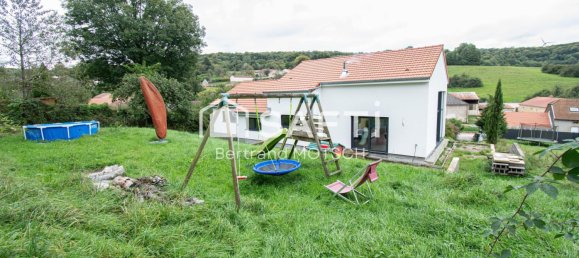 3 bedrooms House in Saint-Pancre, France No. 155835 10