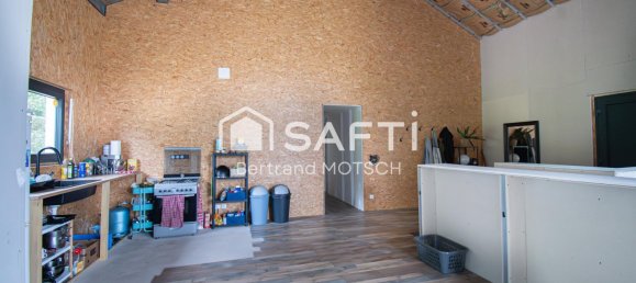 3 bedrooms House in Saint-Pancre, France No. 155835 4