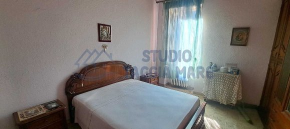 3 bedrooms Apartment in Badalucco, Italy No. 336789 9
