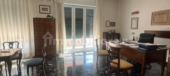 5 Schlafzimmer Wohnung in Taranto, Italy, Nr. 304666 4