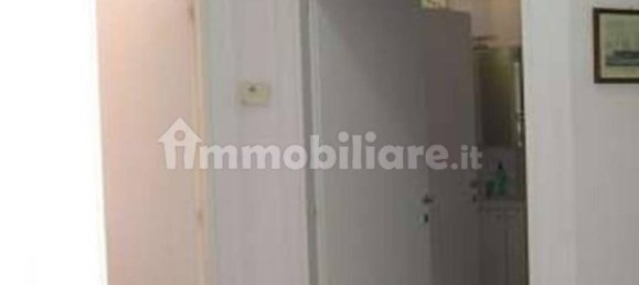 Офис с 3 комнатами в Пескара, Италия № 101797 16