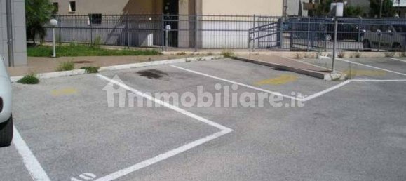 Офис с 3 комнатами в Пескара, Италия № 101797 31