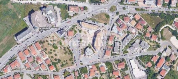 Офис с 3 комнатами в Пескара, Италия № 101797 34