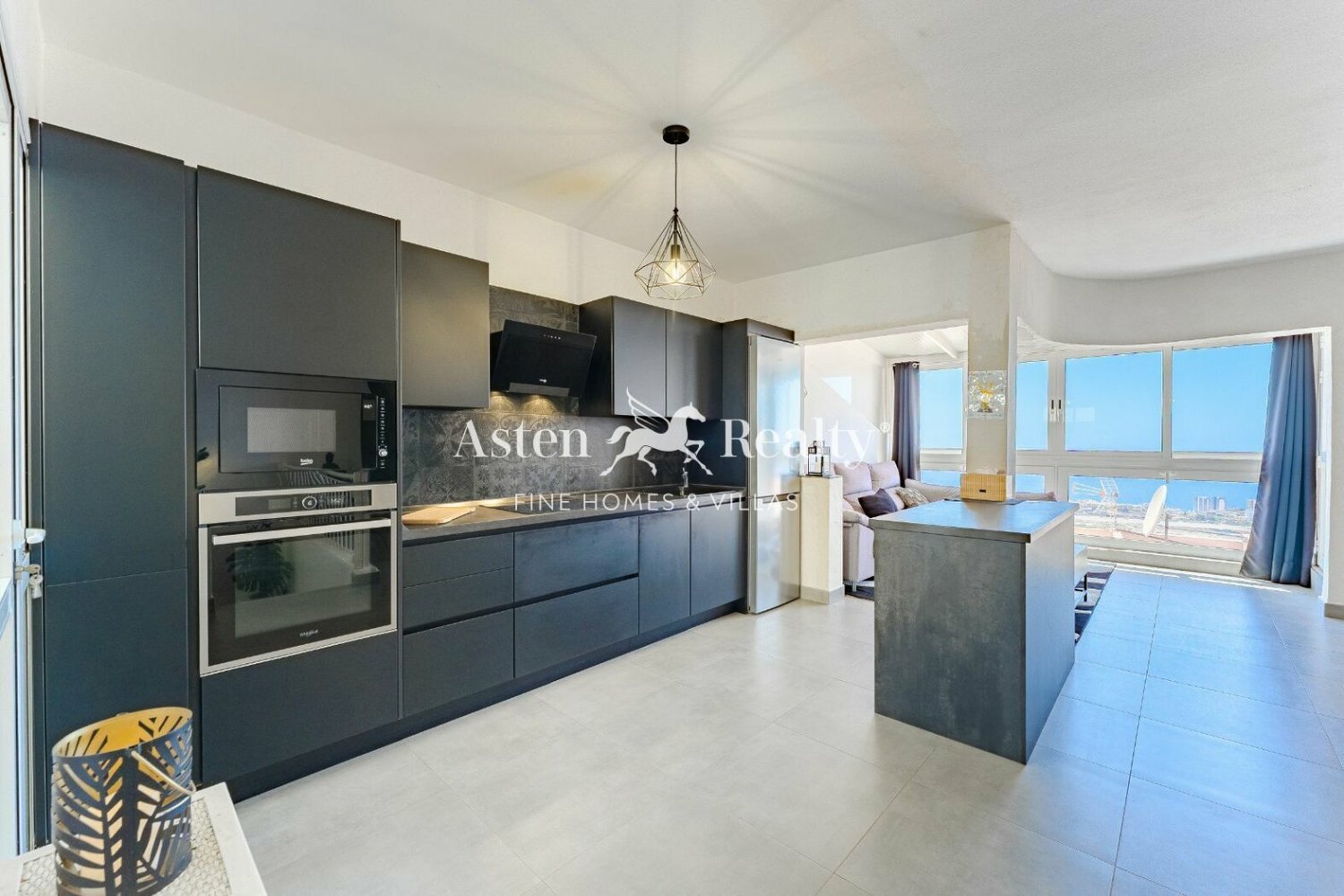 3 bedrooms Townhouse in Adeje, Spain No. 249469