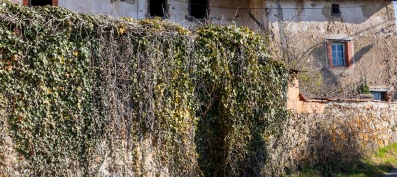 5 rooms House in Violay, France No. 195600 16