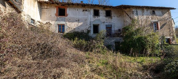 5 rooms House in Violay, France No. 195600 2