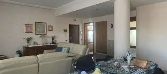 Квартира с 4 комнатами в Виджевано, Италия № 213143 19