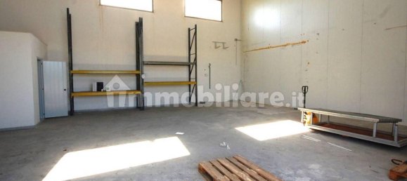 485m² Warehouse in Brindisi, Italy No. 346297 10