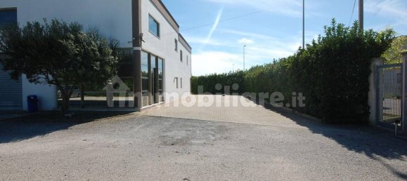 485m² Warehouse in Brindisi, Italy No. 346297 5