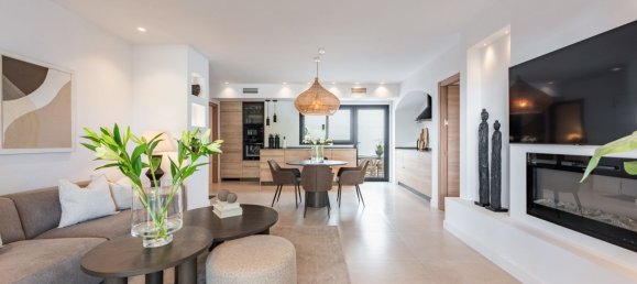 2 bedrooms Apartment in Marbella, Spain No. 136409 12