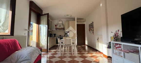 3 bedrooms Apartment in Giavera del Montello, Italy No. 332345 2