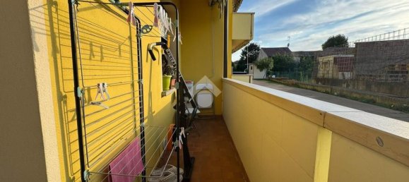 3 bedrooms Apartment in Giavera del Montello, Italy No. 332345 7