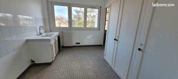 2 chambres Appartement à Poissy, France No. 173010 4