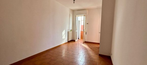 2 rooms Apartment in Cormano, Italy No. 16833 3