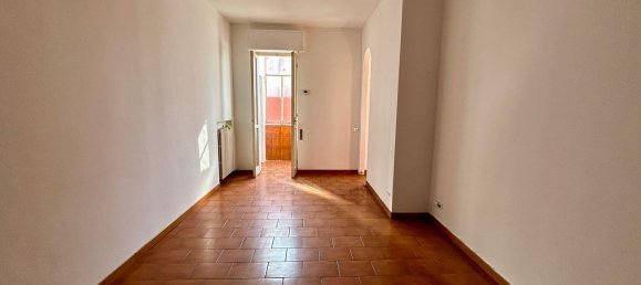 2 rooms Apartment in Cormano, Italy No. 16833 6