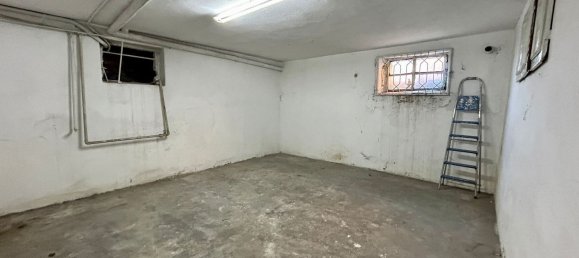 2 rooms Apartment in Cormano, Italy No. 16833 20