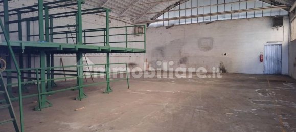 Almacén en Udine, Italy 5500 m² No. 317786 5
