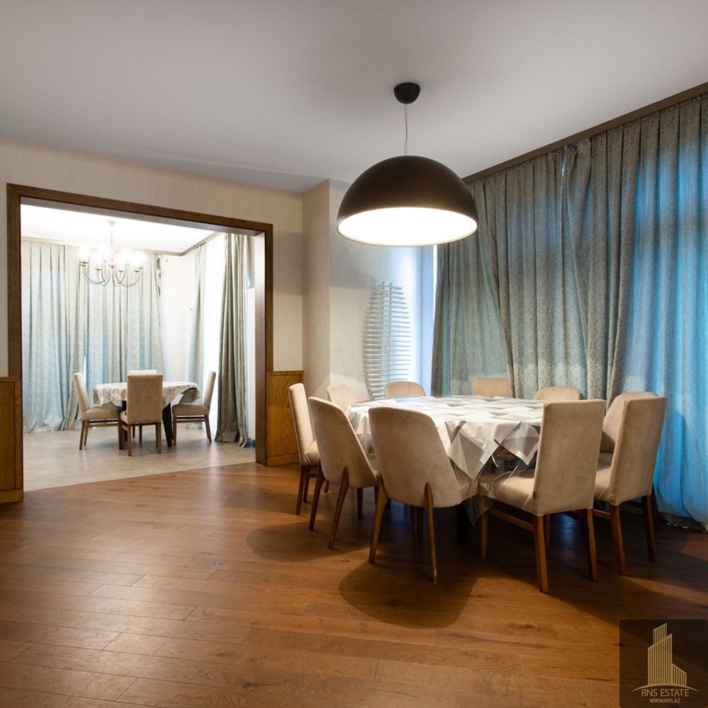 5 bedrooms Villa in Sabunchu, Azerbaijan No. 1163