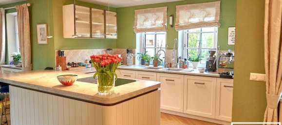 3 Schlafzimmer Villa in Neumarkt am Wallersee, Austria, Nr. 243504 2