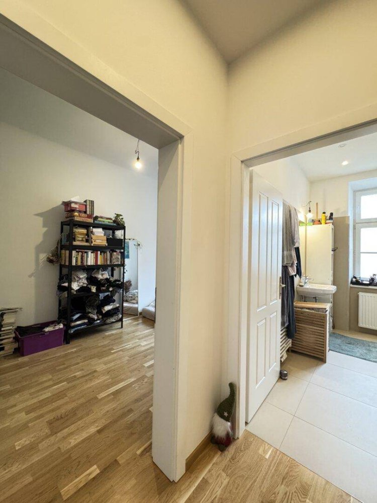 4 rooms Apartment in Brigittenau, Austria No. 176728