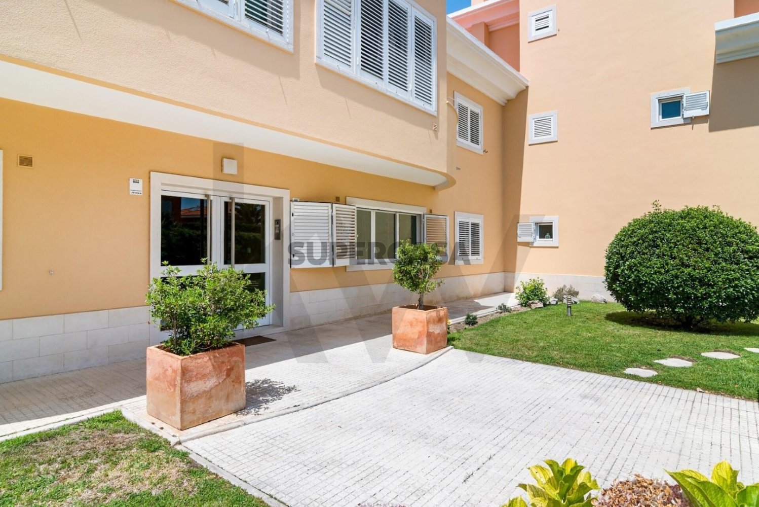 2 bedrooms Apartment in Cascais, Portugal No. 262314