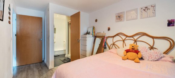 2 bedrooms Apartment in London, United Kingdom No. 7720 16