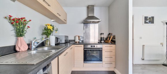 2 bedrooms Apartment in London, United Kingdom No. 7720 20