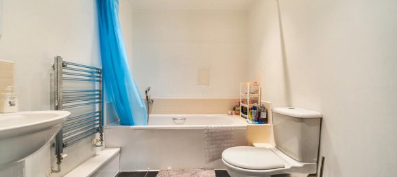 2 bedrooms Apartment in London, United Kingdom No. 7720 12