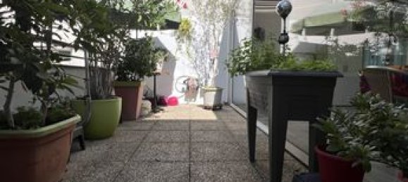 Apartamento de 2 dormitorios en Tours, France No. 304102 2