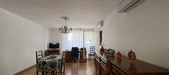 Apartamento de 2 dormitorios en Tours, France No. 304102 5