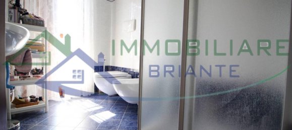 3-salle Appartement à Somma Lombardo, Italy No. 41387 18