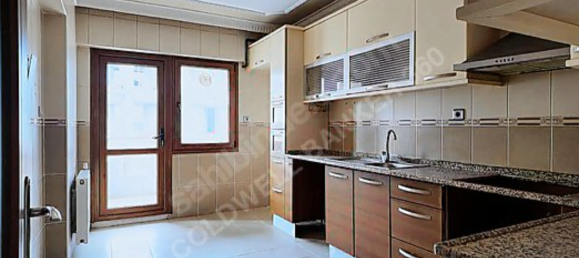 Квартира 4+1 в Измир, Турция № 40400 2